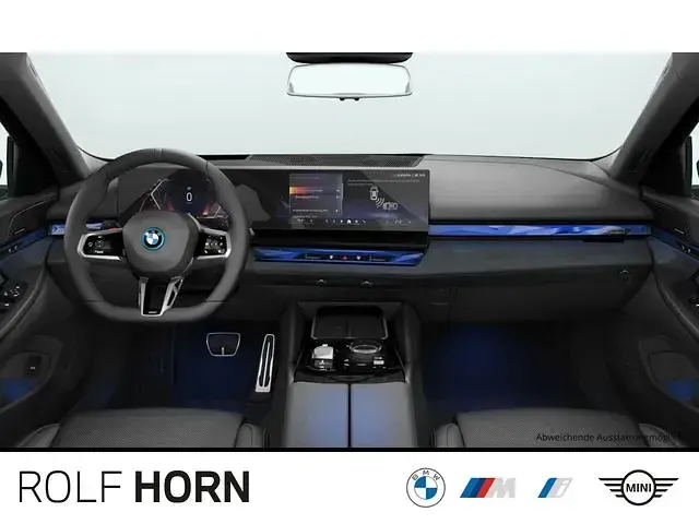 Gebraucht BMW 550e Comfort Edition 489 PS (359 kW) 2025 Schwarz Limousine