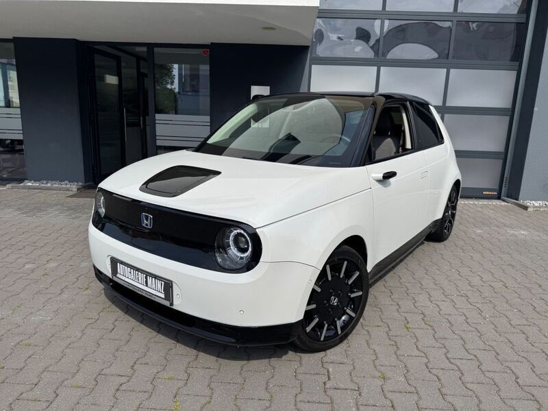 Platinum white p. Gebraucht 2021 Honda e Advance Kleinwagen | 17.980 € (Guter Preis) - Bild 1/4