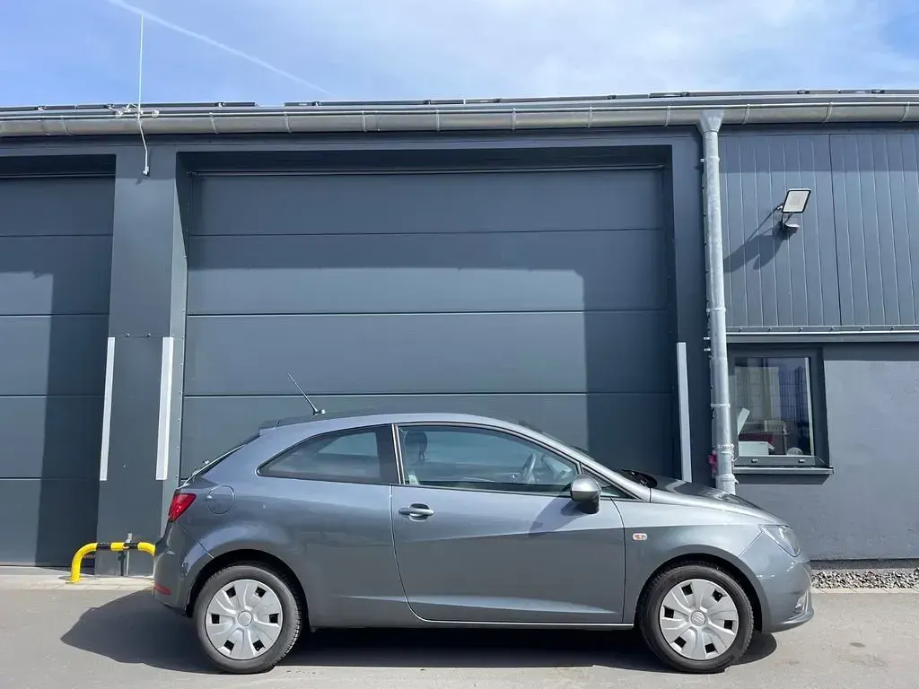 Gebraucht Seat Ibiza SC Style 75 PS (55 kW) 2017 Grau Kleinwagen