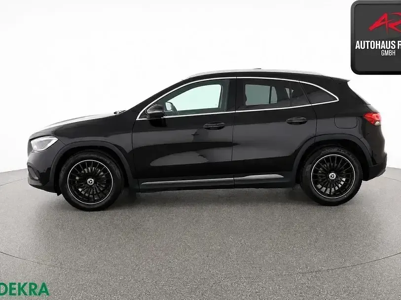 Gebraucht Mercedes GLA200 150 PS (110 kW) 2022 Schwarz SUV