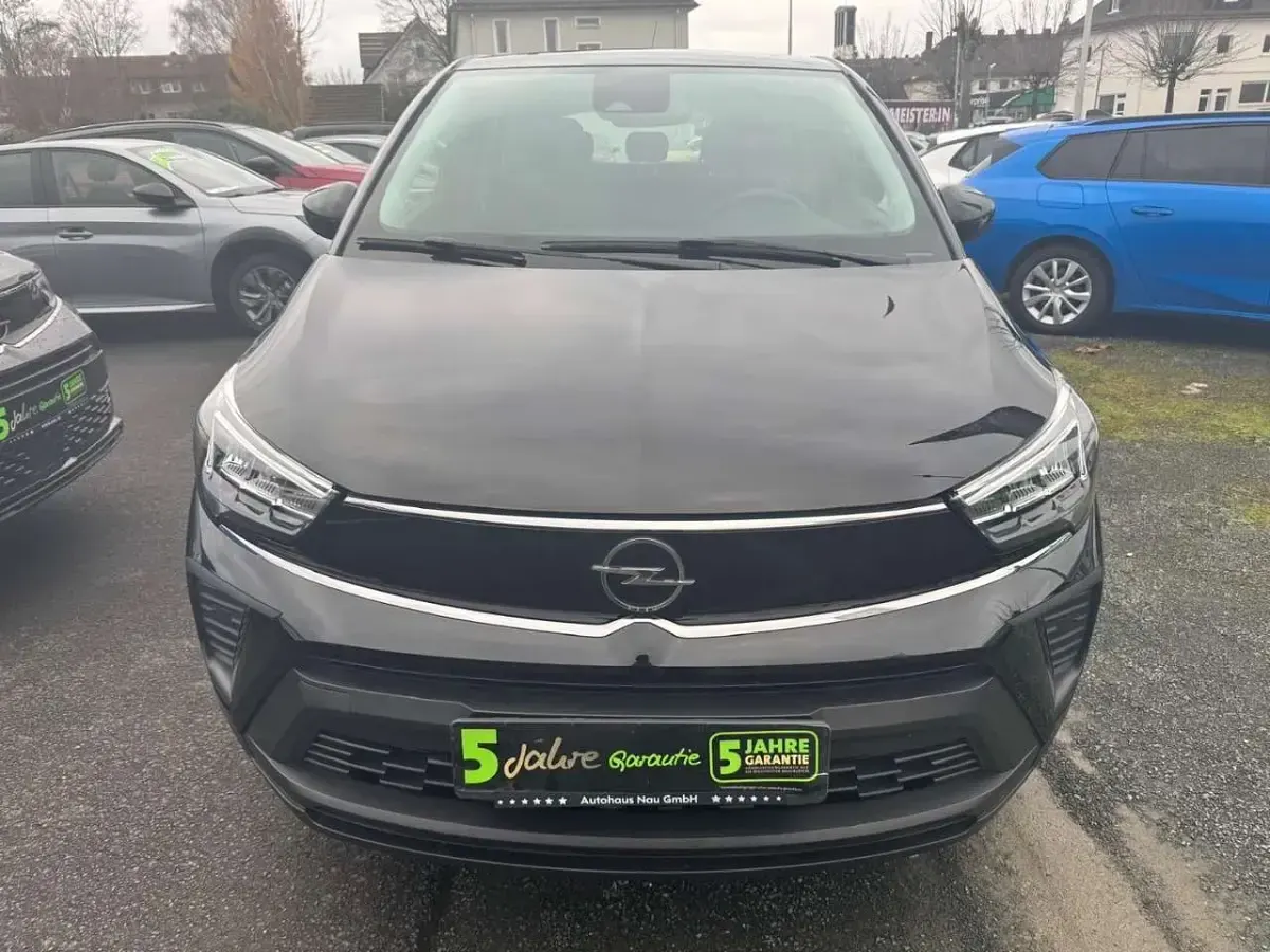 Gebraucht Opel Crossland Edition 131 PS (96 kW) 2022 Diamant schwarz SUV