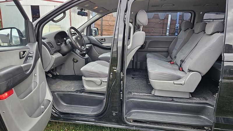 Gebraucht Hyundai H-1 170 PS (125 kW) 2009 Schwarz Van / Kleinbus