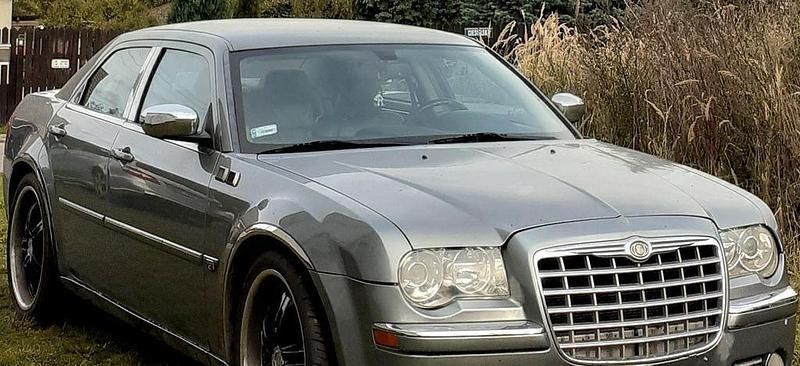 Silber Gebraucht 2006 Chrysler 300C Limousine | 8.900 € (Guter Preis) - Bild 1/4