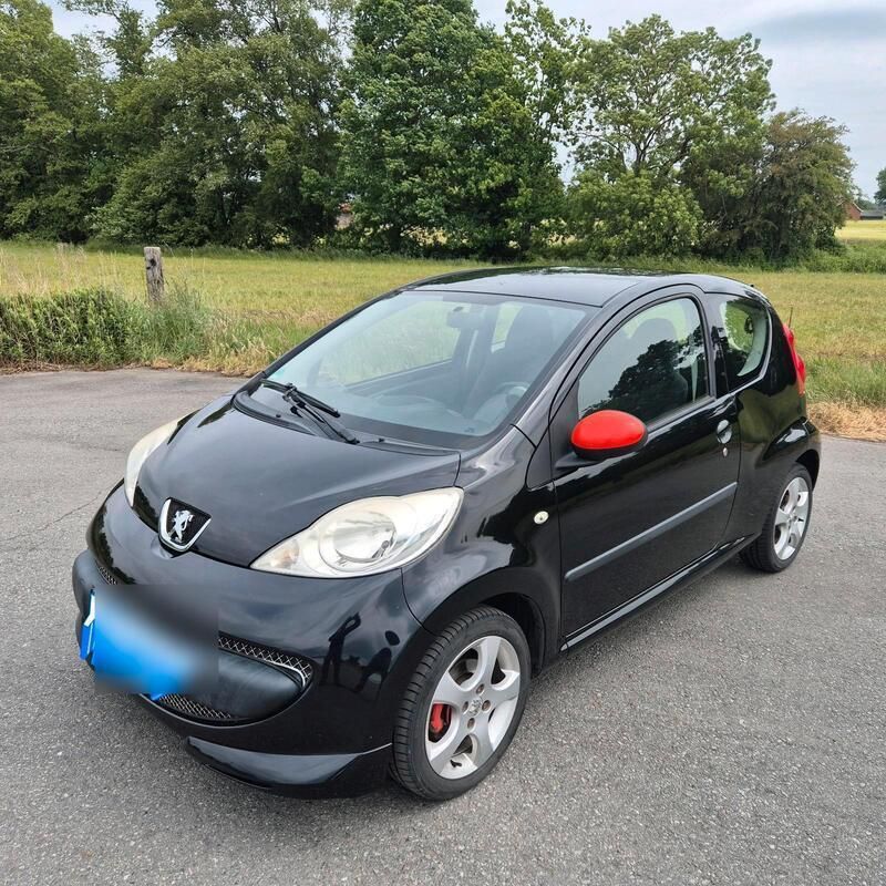 Schwarz Gebraucht 2009 Peugeot 107 Kleinwagen | 1.400 € (Guter Preis) - Bild 1/4