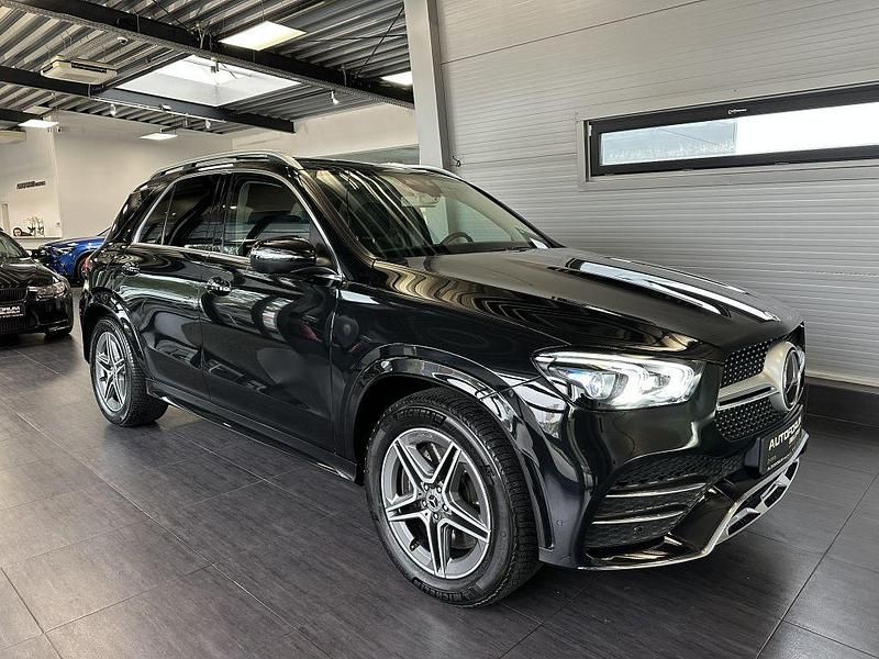 Obsidianschwarz Gebraucht 2020 Mercedes GLE450 AMG AMG SUV | 46.890 € - Bild 1/4