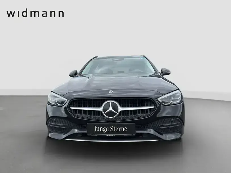 Gebraucht Mercedes C200 163 PS (119 kW) 2023 Schwarz Kombi