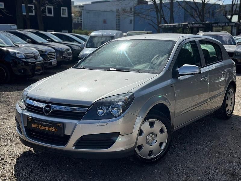 Second-hand Opel Astra 105 CP (77 kW) 2006 Argintiu Berlinǎ