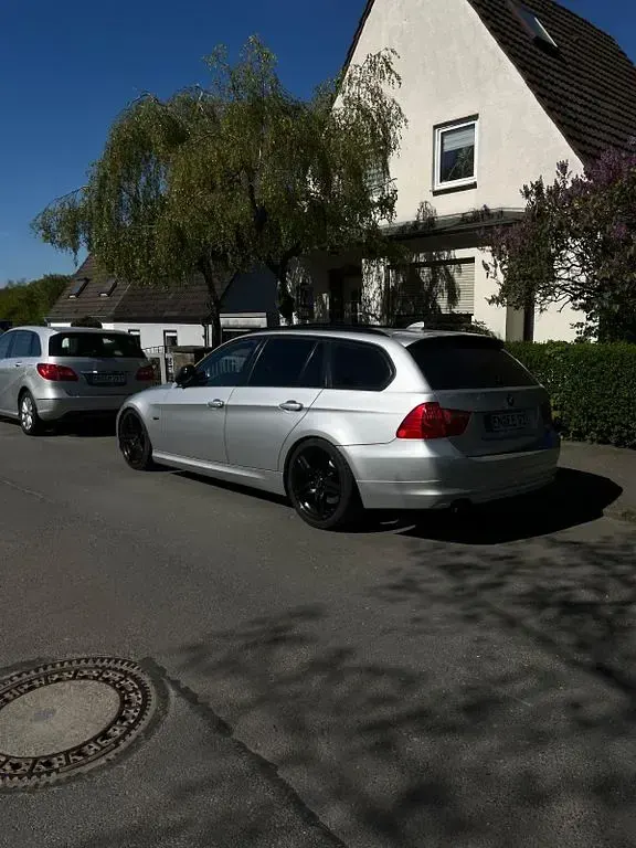 Gebraucht BMW 318 Performance 143 PS (105 kW) 2012 Silber Kombi