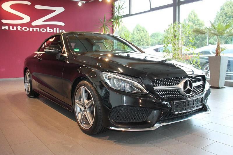 Schwarz Gebraucht 2017 Mercedes C180 AMG line Cabrio | 24.500 € (Fairer Preis) - Bild 1/4