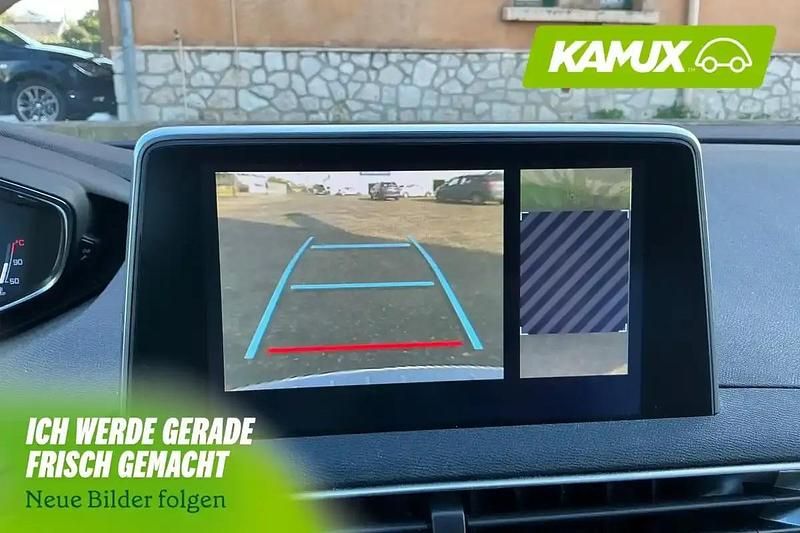 Gebraucht Peugeot 5008 131 PS (96 kW) 2020 Weiß SUV