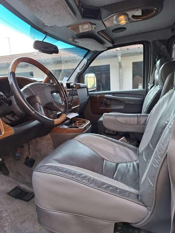 Gebraucht Chevrolet Express 273 PS (200 kW) 2004 Gold Pickup