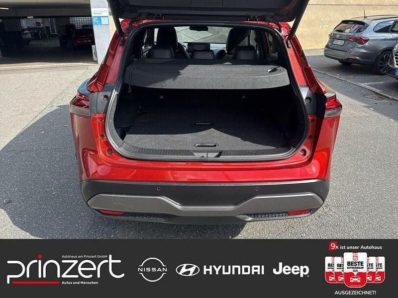 Gebraucht Nissan Qashqai Tekna 158 PS (116 kW) 2022 Fuji sunset red SUV