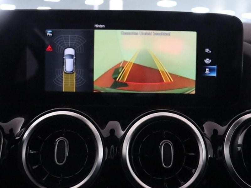 Gebraucht Mercedes GLA250 218 PS (160 kW) 2021 Silber (metallic) SUV