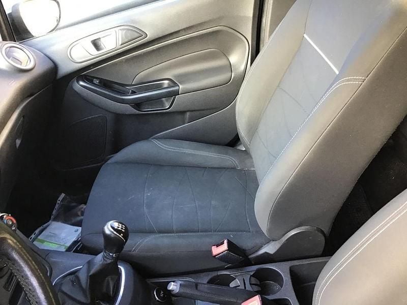 Gebraucht Ford Fiesta SYNC Edition 82 PS (60 kW) 2013 Schwarz Kleinwagen