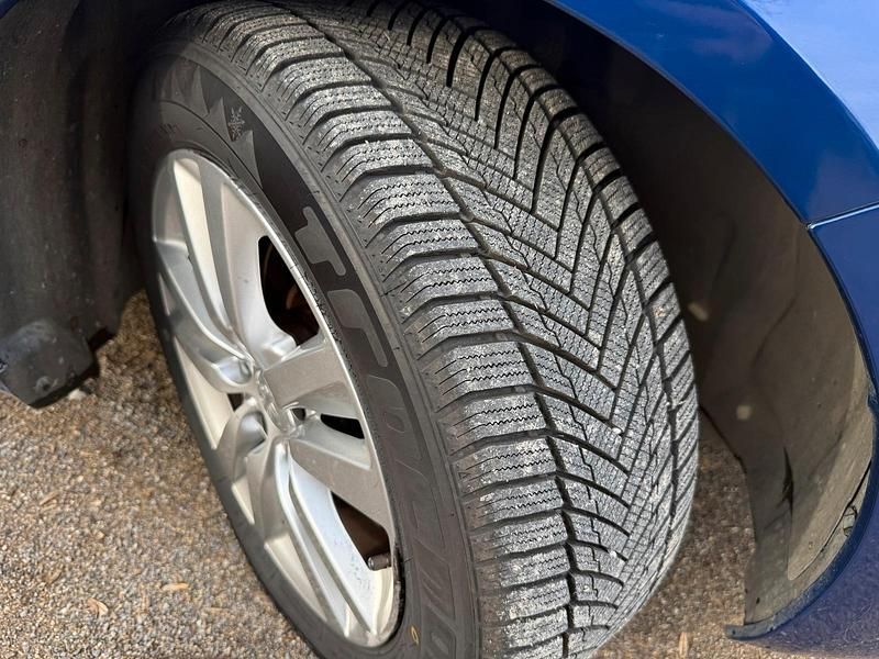 Gebraucht Peugeot 308 SW Business-Line 100 PS (73 kW) 2019 Blau Kombi