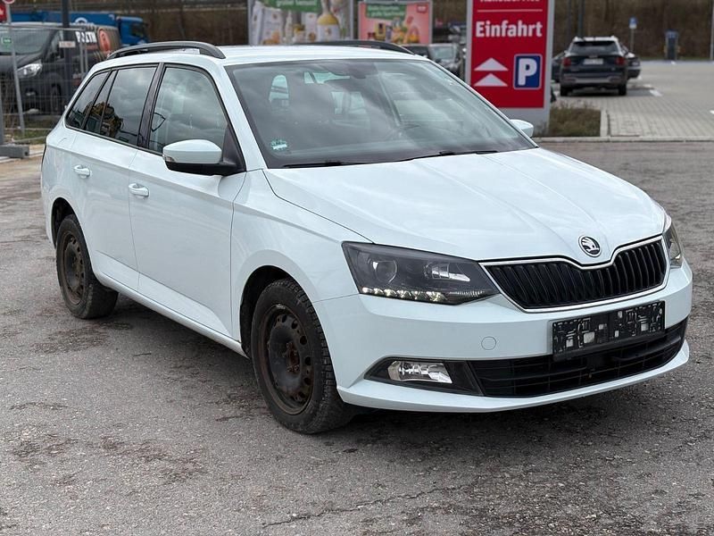 Gebraucht Skoda Fabia Style 110 PS (80 kW) 2016 Weiß Kombi