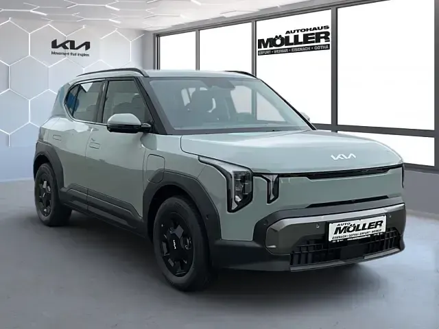 Neu Kia EV2 Earth 108 kW (147 PS) 2026 Grau SUV