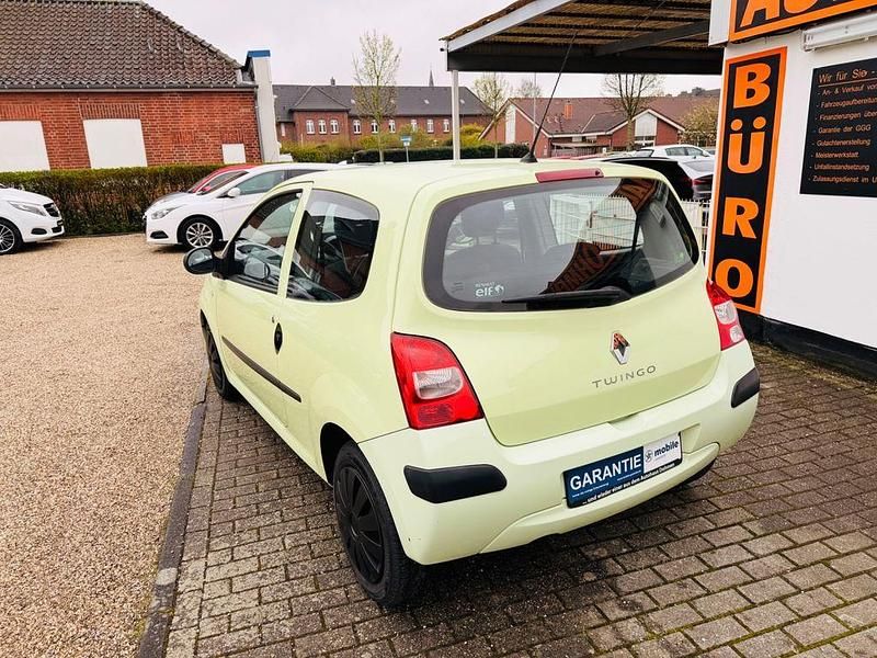 Gebraucht Renault Twingo Authentique 58 PS (42 kW) 2009 Grün Kleinwagen