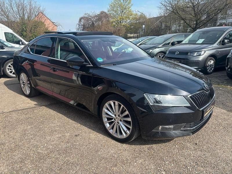 Gebraucht Skoda Superb 280 PS (205 kW) 2016 Schwarz Limousine