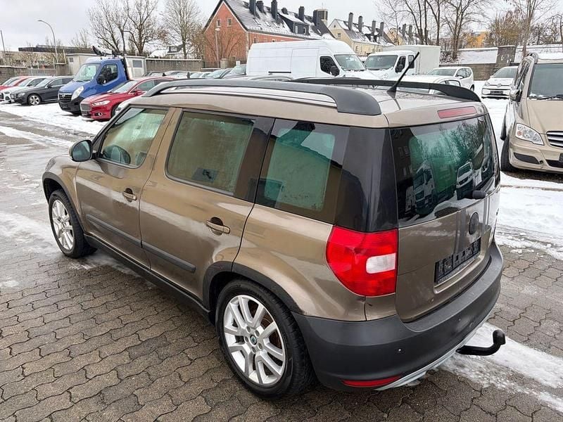 Gebraucht Skoda Yeti Plus Edition 110 PS (80 kW) 2011 Braun SUV