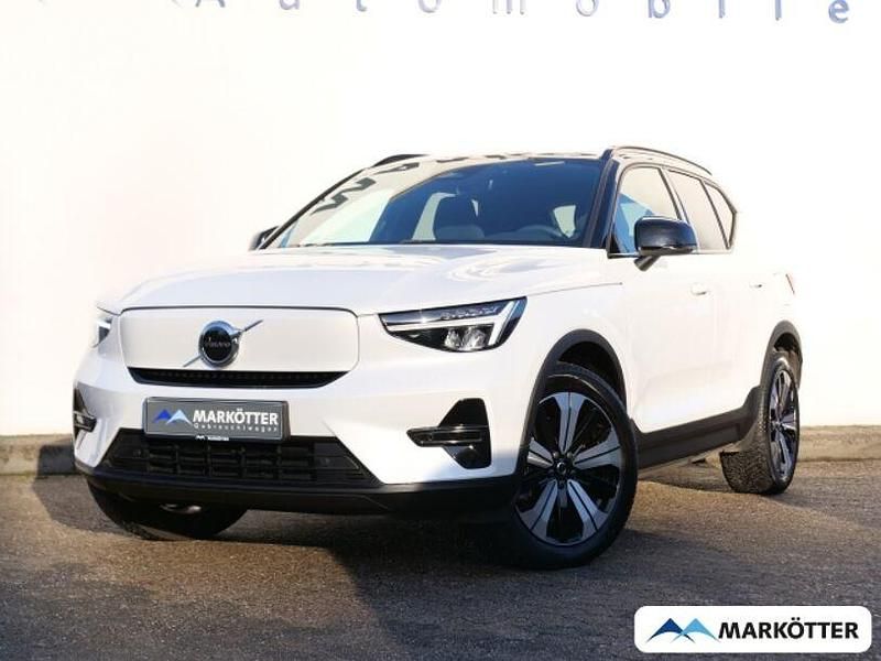 Weiss Gebraucht 2022 Volvo XC40 Plus SUV | 28.890 € (Guter Preis) - Bild 1/4