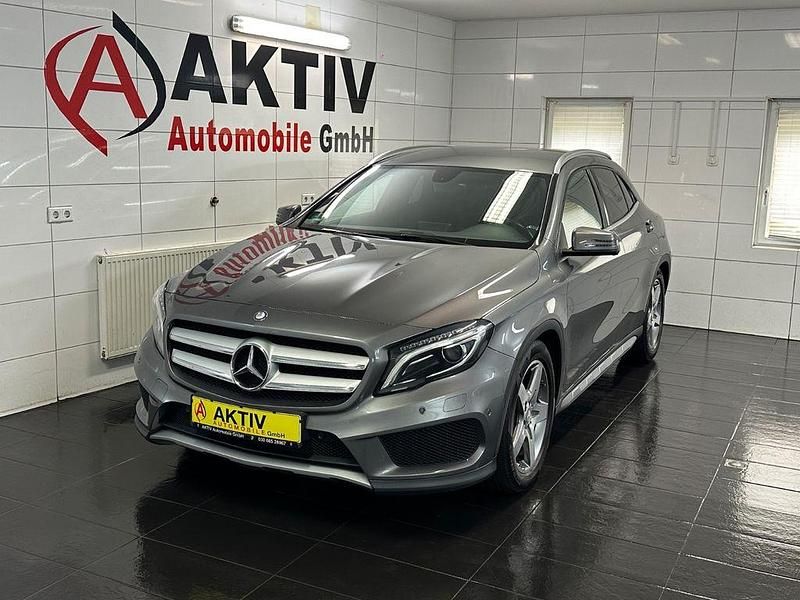 Gebraucht Mercedes GLA220 AMG line 170 PS (125 kW) 2014 Mountaingrau SUV