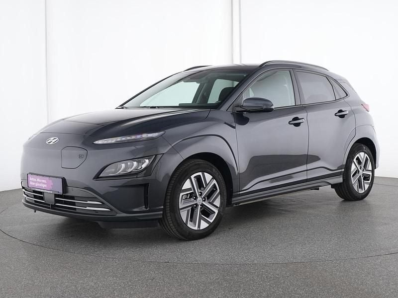 Dark knight grau Gebraucht 2023 Hyundai Kona SUV | 25.873 € (Guter Preis) - Bild 1/4