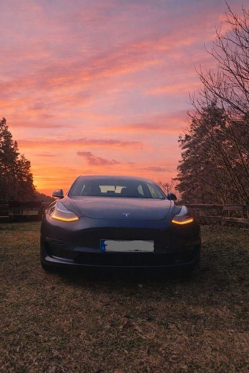 Gebraucht Tesla Model 3 324 kW (441 PS) 2020 Silber Limousine