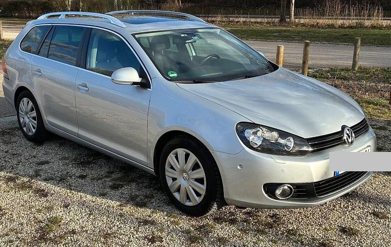 Gebraucht VW Golf VII Highline 140 PS (102 kW) 2012 Silber Kombi