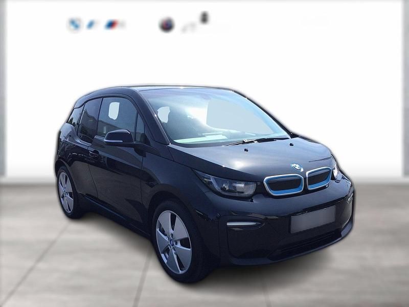 Farbe: Gebraucht 2022 BMW i3 Comfort Edition Kleinwagen | 23.020 € (Fairer Preis) - Bild 1/1