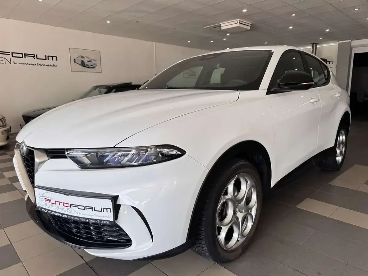 Gebraucht Alfa Romeo Tonale Super 131 PS (96 kW) 2023 Weiß SUV