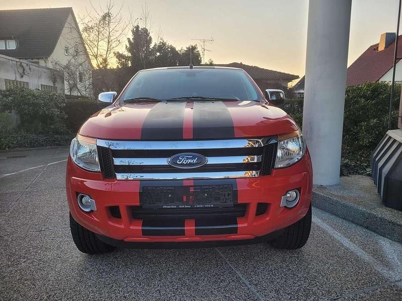Gebraucht Ford Ranger XLT 150 PS (110 kW) 2014 Coloradorot Pickup