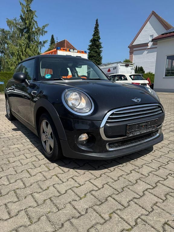 Schwarz Gebraucht 2014 Mini One D Kleinwagen | 6.900 € (Fairer Preis) - Bild 1/4