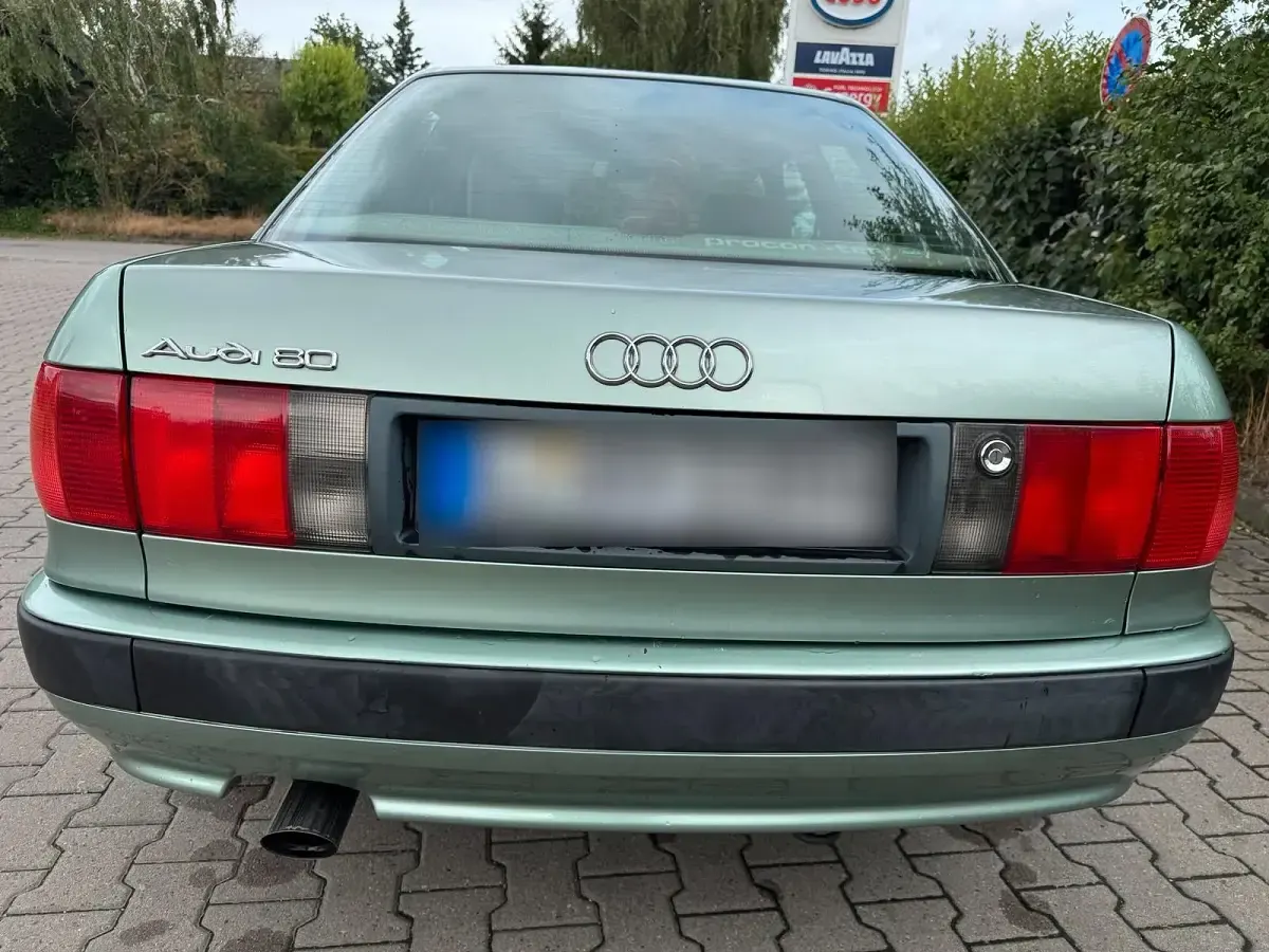 Gebraucht Audi 80 89 PS (65 kW) 1992 Grün Limousine