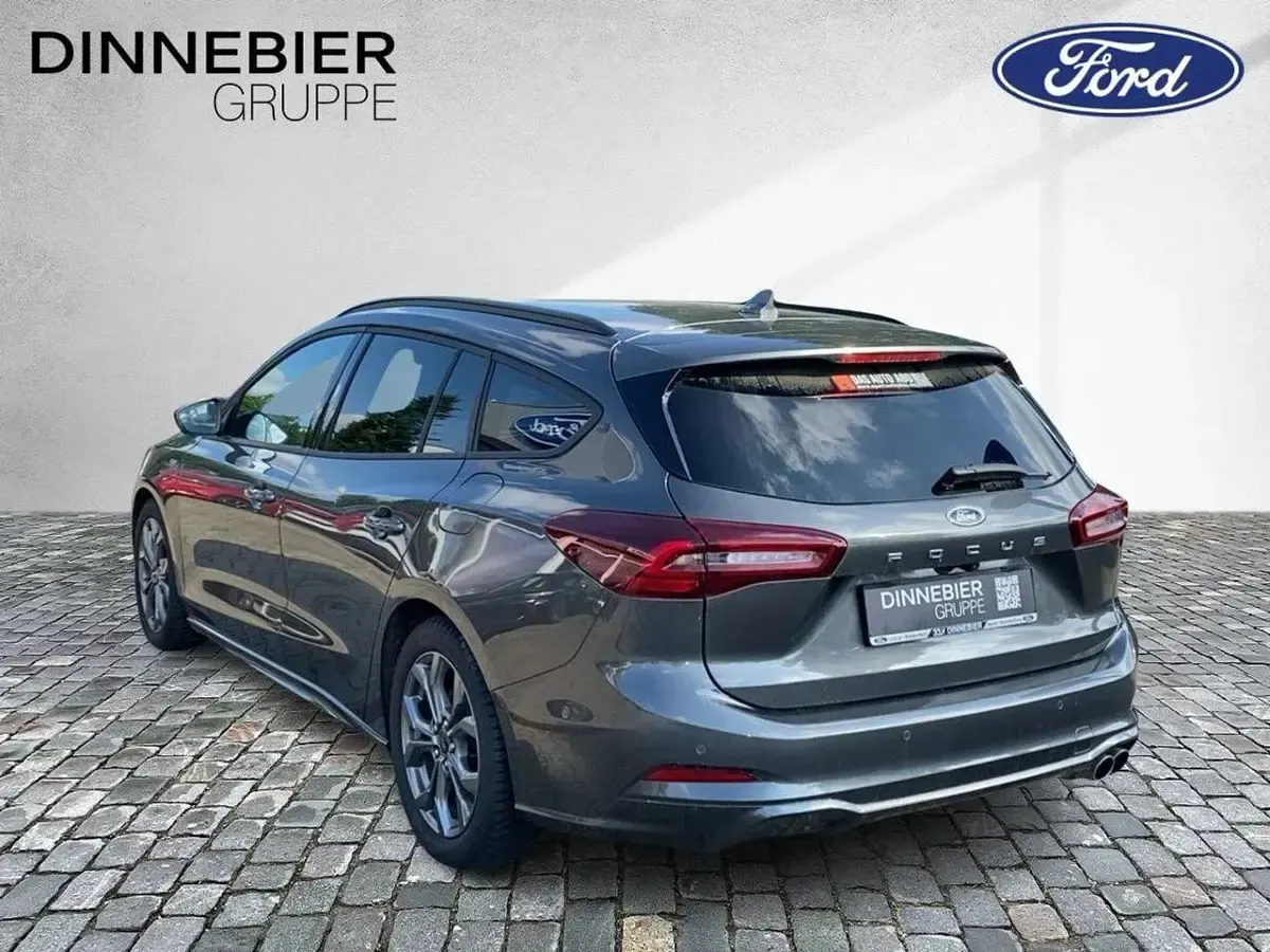 Gebraucht Ford Focus ST-Line X 116 PS (85 kW) 2025 Grau (metallic) Kombi
