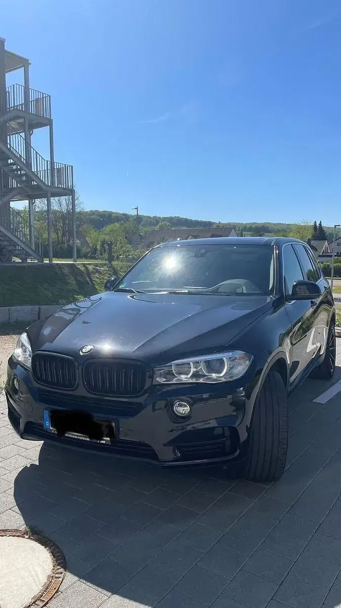 Second-hand BMW X5 258 CP (189 kW) 2017 Negru SUV
