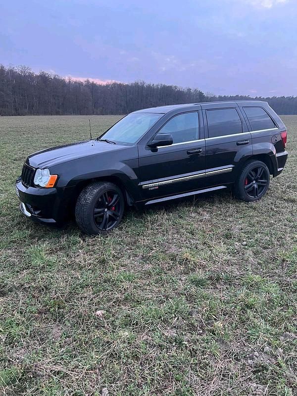Schwarz Gebraucht 2009 Jeep Grand Cherokee SRT8 SUV | 10.100 € (Fairer Preis) - Bild 1/4