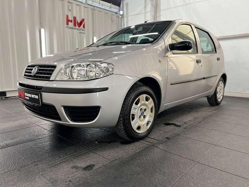 Silber Gebraucht 2004 Fiat Punto Kleinwagen | 1.947 € (Fairer Preis) - Bild 1/4