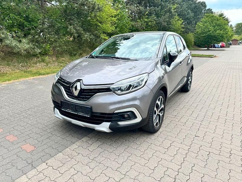 Grau Gebraucht 2019 Renault Captur Collection SUV | 13.500 € (Guter Preis) - Bild 1/4
