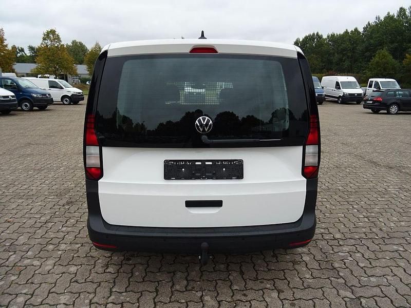 Gebraucht VW Caddy 102 PS (75 kW) 2024 Weiß Van / Kleinbus