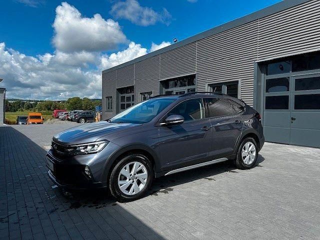 Grau Gebraucht 2024 VW Taigo IQ Drive SUV | 21.999 € (Guter Preis) - Bild 1/4
