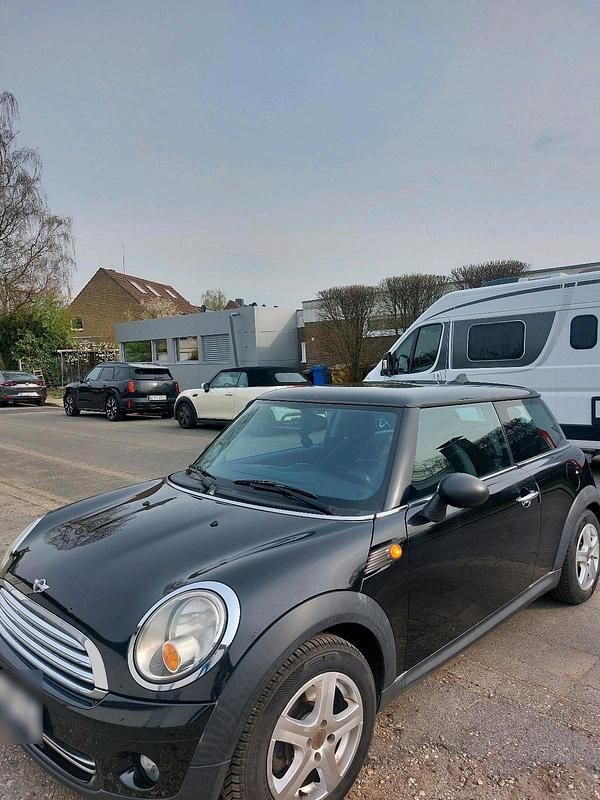 Gebraucht Mini ONE 95 PS (69 kW) 2009 Schwarz Kleinwagen
