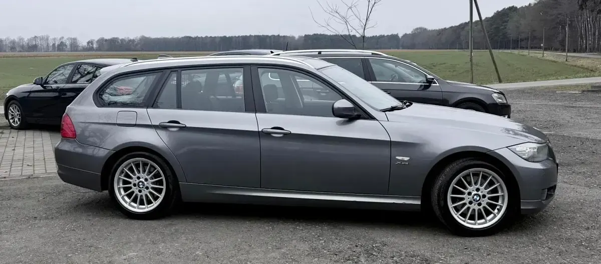 Gebraucht BMW 320 Comfort Edition 184 PS (135 kW) 2012 Grau Kombi