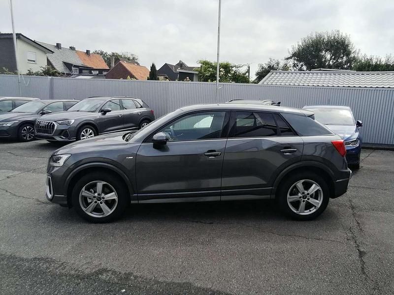Gebraucht Audi Q2 150 PS (110 kW) 2023 Daytonagrau SUV