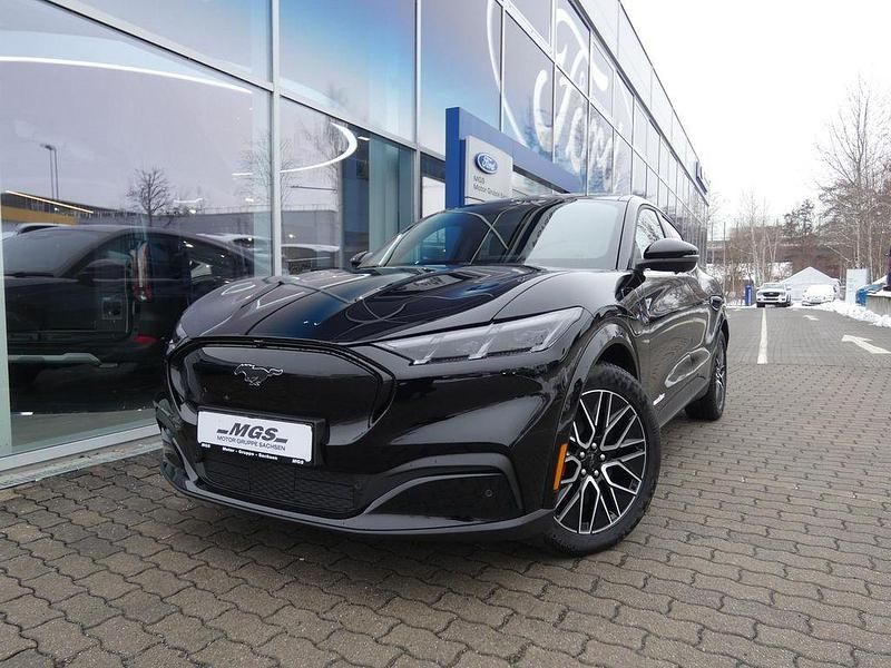 Neu Ford Mustang Mach-E Premium 216 kW (294 PS) 2025 Iridiumschwarz metallic SUV