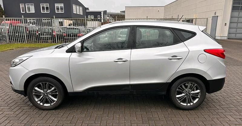 Gebraucht Hyundai ix35 116 PS (85 kW) 2014 Silber SUV