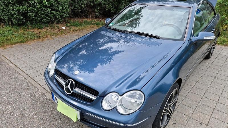 Gebraucht Mercedes CLK200 163 PS (119 kW) 2003 Blau Coupé