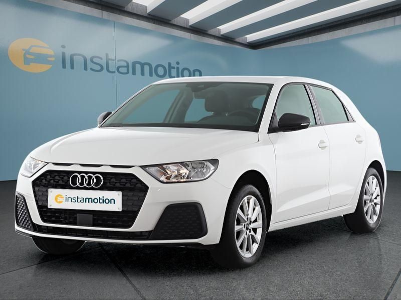 Weiß Gebraucht 2021 Audi A1 Sportback Kleinwagen | 17.899 € (Fairer Preis) - Bild 1/4