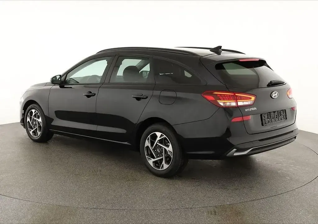 Neu Hyundai i30 150 PS (110 kW) 2026 Schwarz Kombi