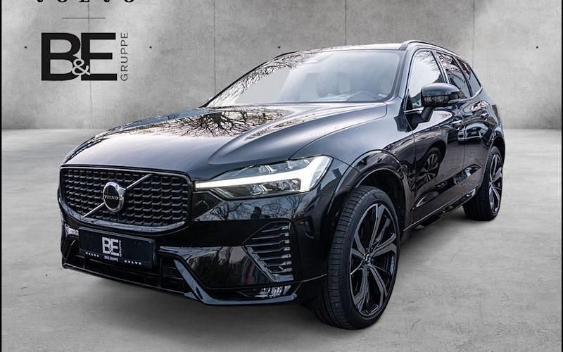 Schwarz / onyx schwarz (metallic) Gebraucht 2023 Volvo XC60 Ultimate SUV | 42.950 € (Etwas zu teuer) - Bild 1/4